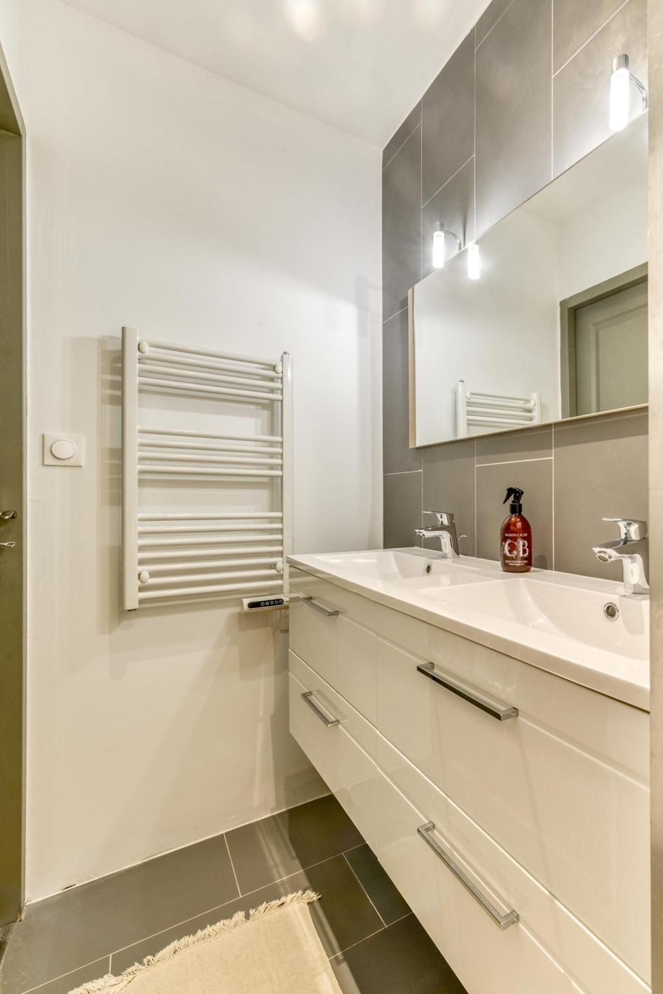 Le Maquens - Parking Gratuit - Wifi - Netflix Apartment Carcassonne Exterior photo